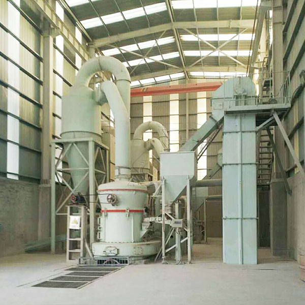 雷蒙機(jī)現(xiàn)場(chǎng)-(1).jpg